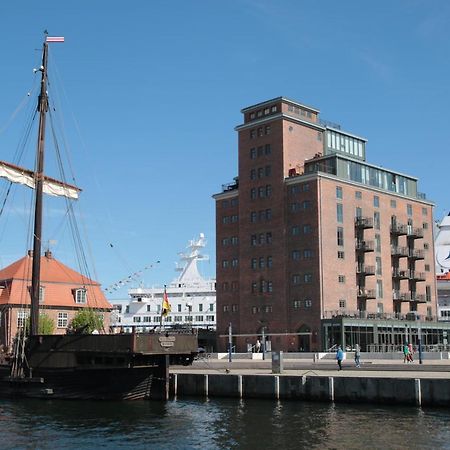 Meerblick, Balkon Und Private Sauna Im Historischen Getreidespeicher Wißmar Buitenkant foto