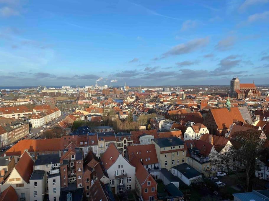 Meerblick, Balkon Und Private Sauna Im Historischen Getreidespeicher Wißmar Buitenkant foto