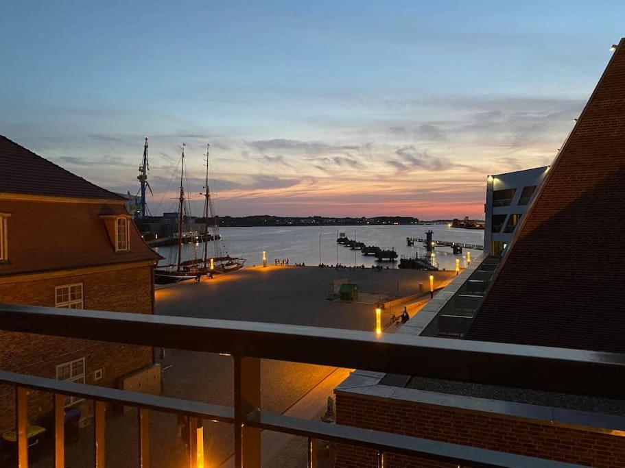 Meerblick, Balkon Und Private Sauna Im Historischen Getreidespeicher Wißmar Buitenkant foto
