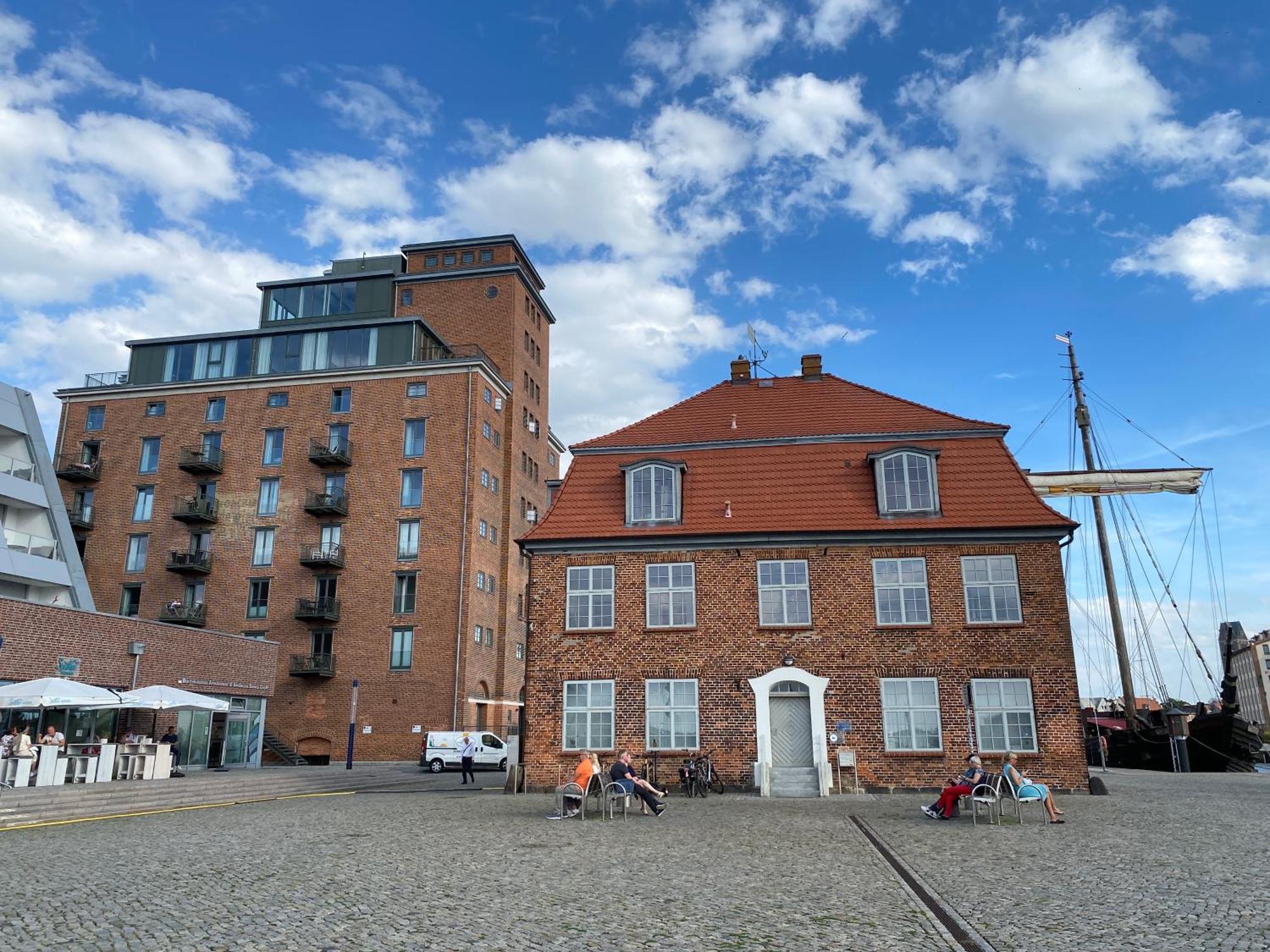 Meerblick, Balkon Und Private Sauna Im Historischen Getreidespeicher Wißmar Buitenkant foto
